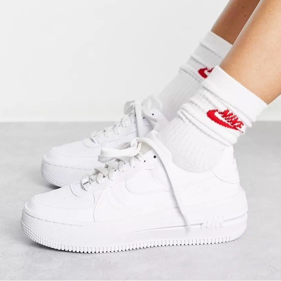Nike Shoes - NWOT Nike Triple White Air Force One Platform Sneakers
